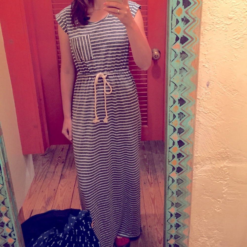 NWOT Ya Los Angeles soft maxi dress